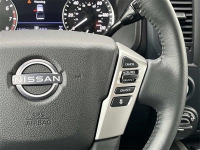 2023 Nissan TITAN SV