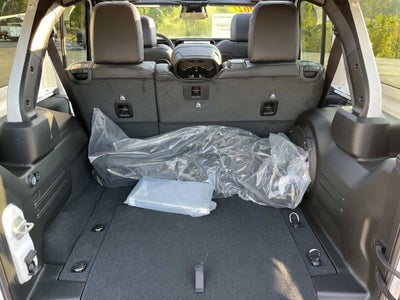 2027 Jeep Wrangler WRANGLER 4-DOOR SAHARA
