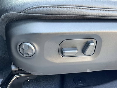 2027 Jeep Wrangler WRANGLER 4-DOOR SAHARA