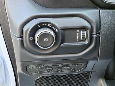 2027 Jeep Wrangler WRANGLER 4-DOOR SAHARA