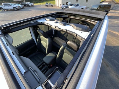 2027 Jeep Wrangler WRANGLER 4-DOOR SAHARA