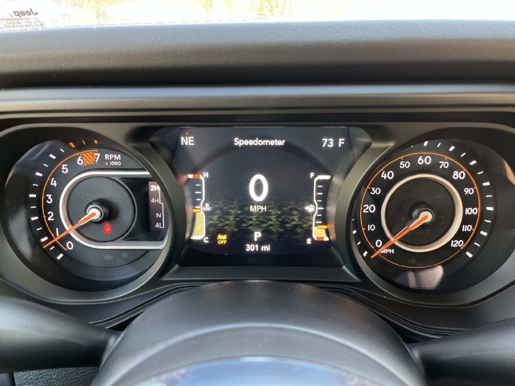 2027 Jeep Wrangler WRANGLER 4-DOOR SAHARA
