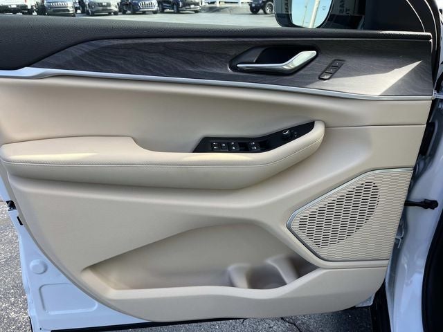 2026 Jeep Grand Cherokee GRAND CHEROKEE LIMITED 4X2