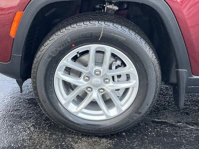 2026 Jeep Grand Cherokee GRAND CHEROKEE LAREDO X 4X4