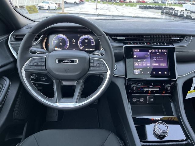 2026 Jeep Grand Cherokee GRAND CHEROKEE LAREDO X 4X4