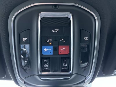 2026 Jeep Grand Cherokee GRAND CHEROKEE LAREDO X 4X4