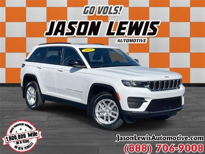 2025 Jeep Grand Cherokee GRAND CHEROKEE LAREDO X 4X4