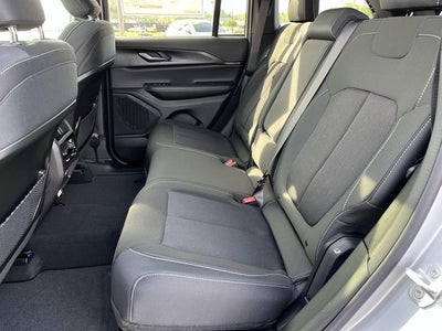 2026 Jeep Grand Cherokee GRAND CHEROKEE LAREDO X 4X4