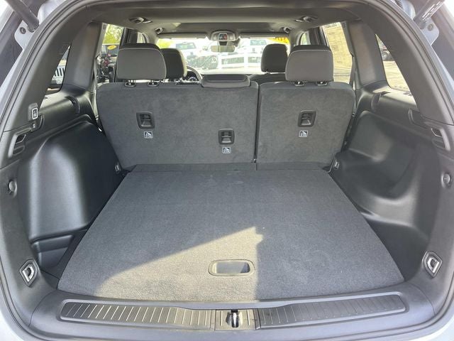 2026 Jeep Grand Cherokee GRAND CHEROKEE LAREDO X 4X4