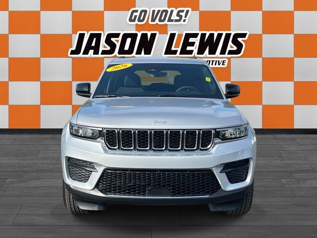 2026 Jeep Grand Cherokee GRAND CHEROKEE LAREDO X 4X4