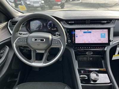 2026 Jeep Grand Cherokee GRAND CHEROKEE LAREDO ALTITUDE 4X4