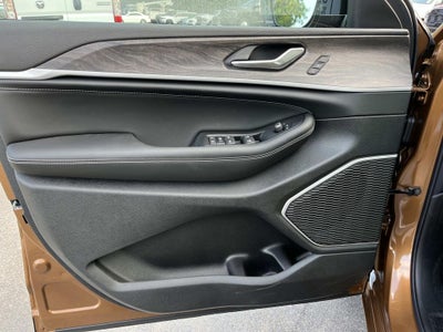 2026 Jeep Grand Cherokee GRAND CHEROKEE LIMITED RESERVE 4X4