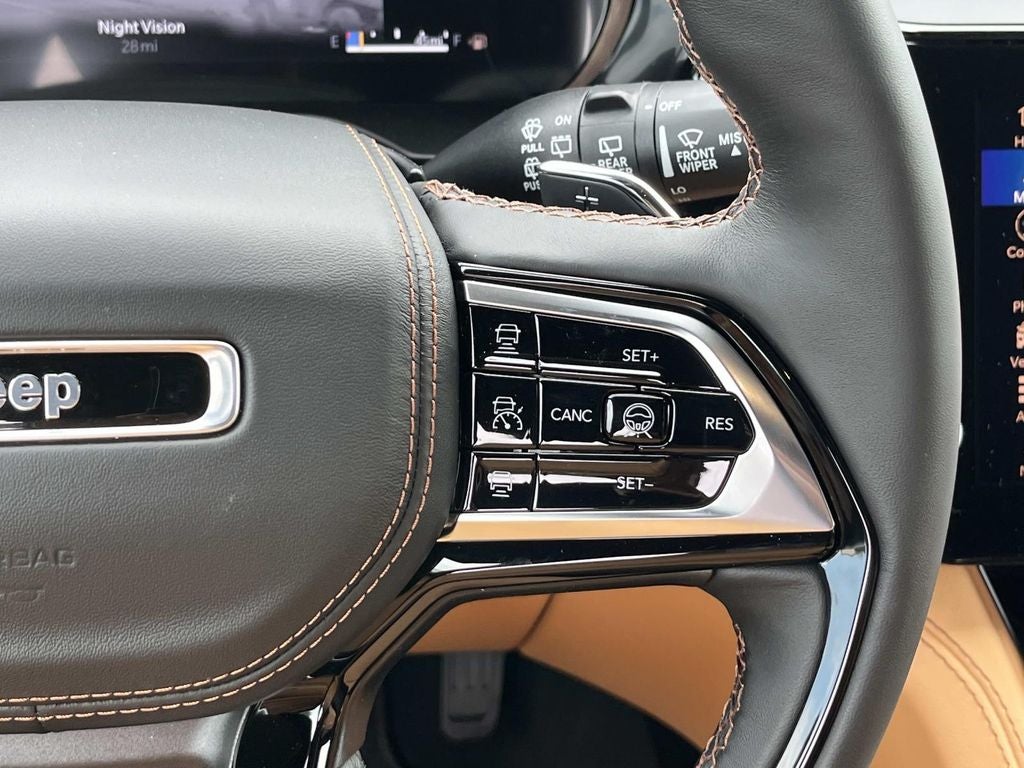 2026 Jeep Grand Cherokee GRAND CHEROKEE SUMMIT 4X4