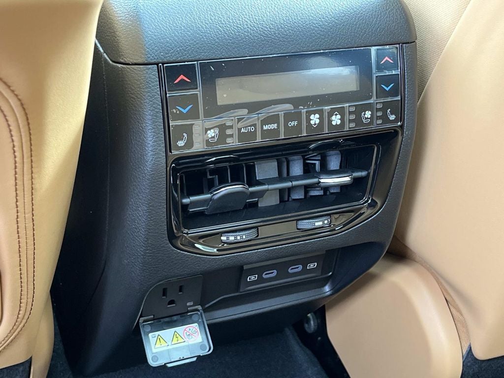 2026 Jeep Grand Cherokee GRAND CHEROKEE SUMMIT 4X4