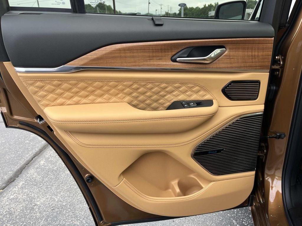 2026 Jeep Grand Cherokee GRAND CHEROKEE SUMMIT 4X4
