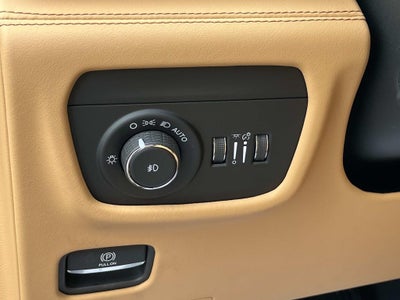 2026 Jeep Grand Cherokee GRAND CHEROKEE SUMMIT 4X4