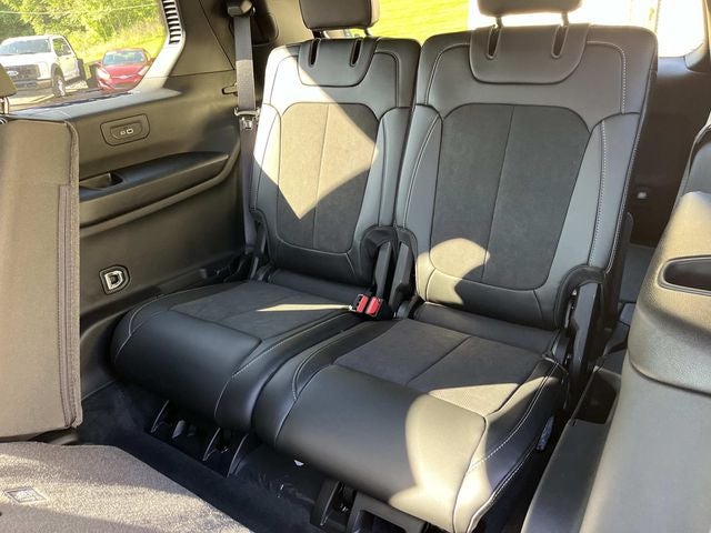 2026 Jeep Grand Cherokee L GRAND CHEROKEE L LAREDO ALTITUDE 4X4