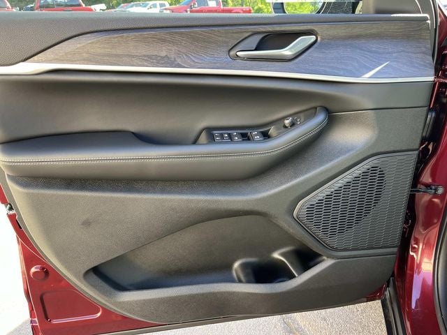 2026 Jeep Grand Cherokee L GRAND CHEROKEE L LAREDO ALTITUDE 4X4