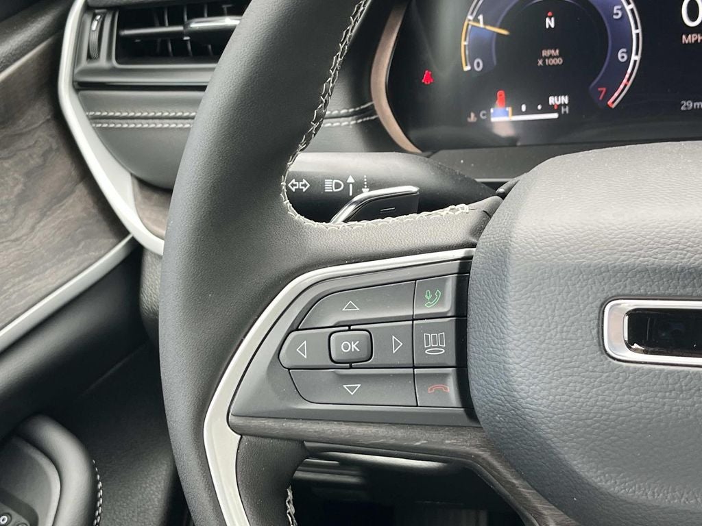 2026 Jeep Grand Cherokee L GRAND CHEROKEE L LAREDO ALTITUDE 4X4