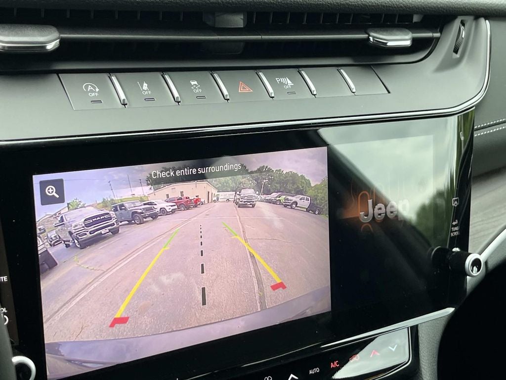 2026 Jeep Grand Cherokee L GRAND CHEROKEE L LAREDO ALTITUDE 4X4