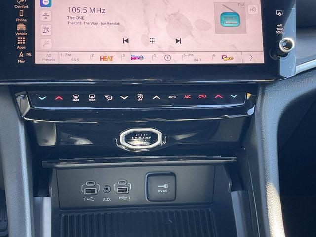 2026 Jeep Grand Cherokee L GRAND CHEROKEE L LAREDO ALTITUDE 4X4