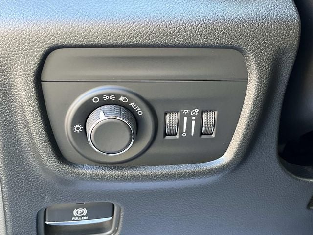 2026 Jeep Grand Cherokee L GRAND CHEROKEE L LAREDO ALTITUDE 4X4