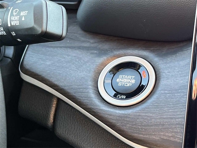 2025 Jeep Grand Cherokee L GRAND CHEROKEE L LIMITED 4X4