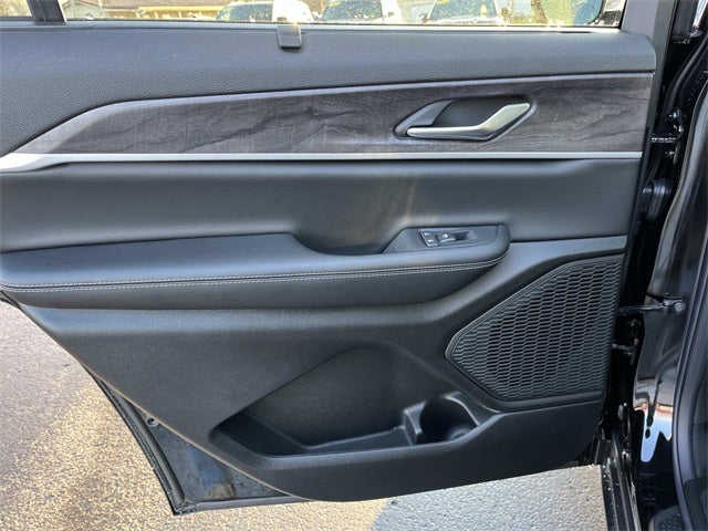 2025 Jeep Grand Cherokee L GRAND CHEROKEE L LIMITED 4X4