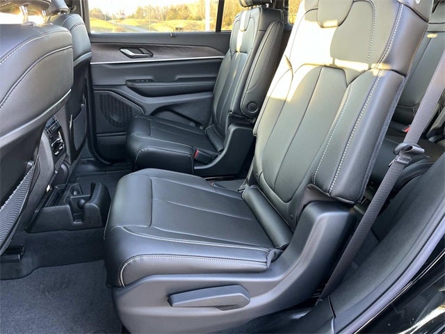 2025 Jeep Grand Cherokee L GRAND CHEROKEE L LIMITED 4X4