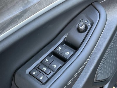 2025 Jeep Grand Cherokee L GRAND CHEROKEE L LIMITED 4X4