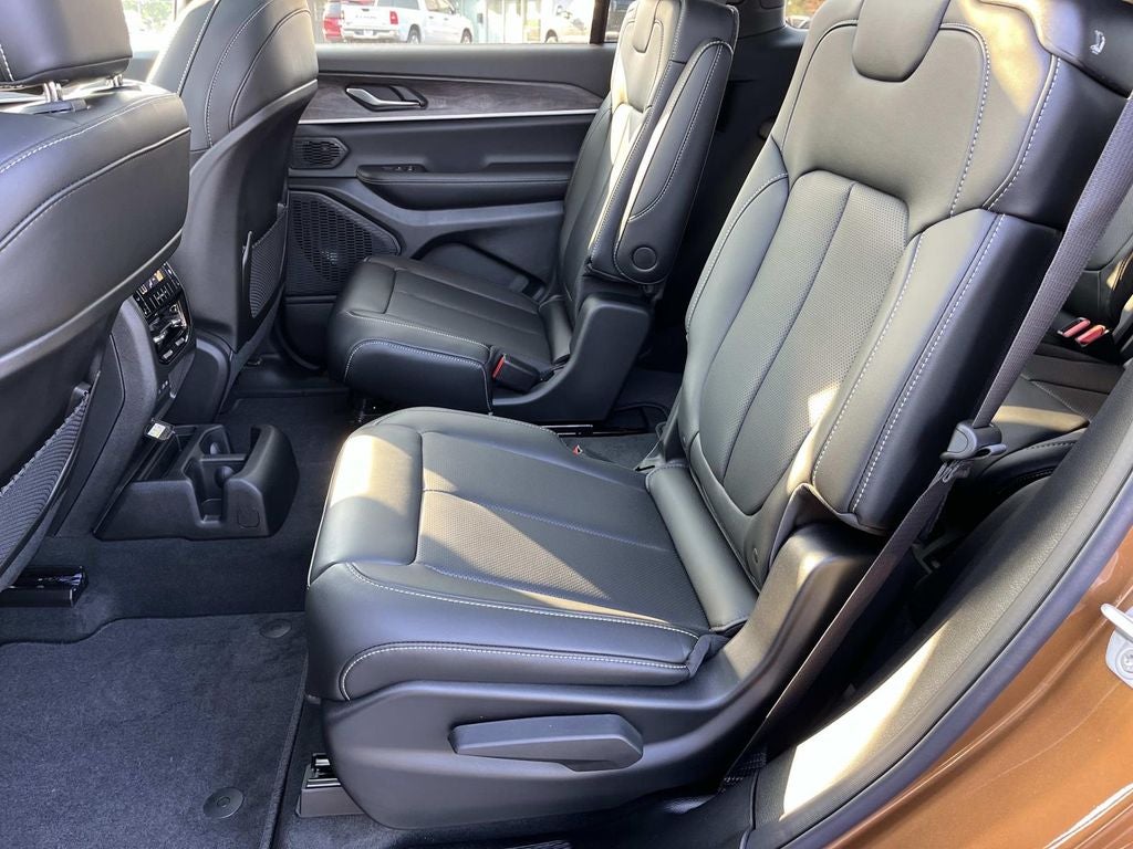 2026 Jeep Grand Cherokee L GRAND CHEROKEE L LIMITED 4X4