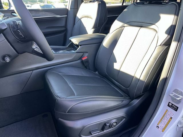 2026 Jeep Grand Cherokee L GRAND CHEROKEE L LIMITED RESERVE 4X4