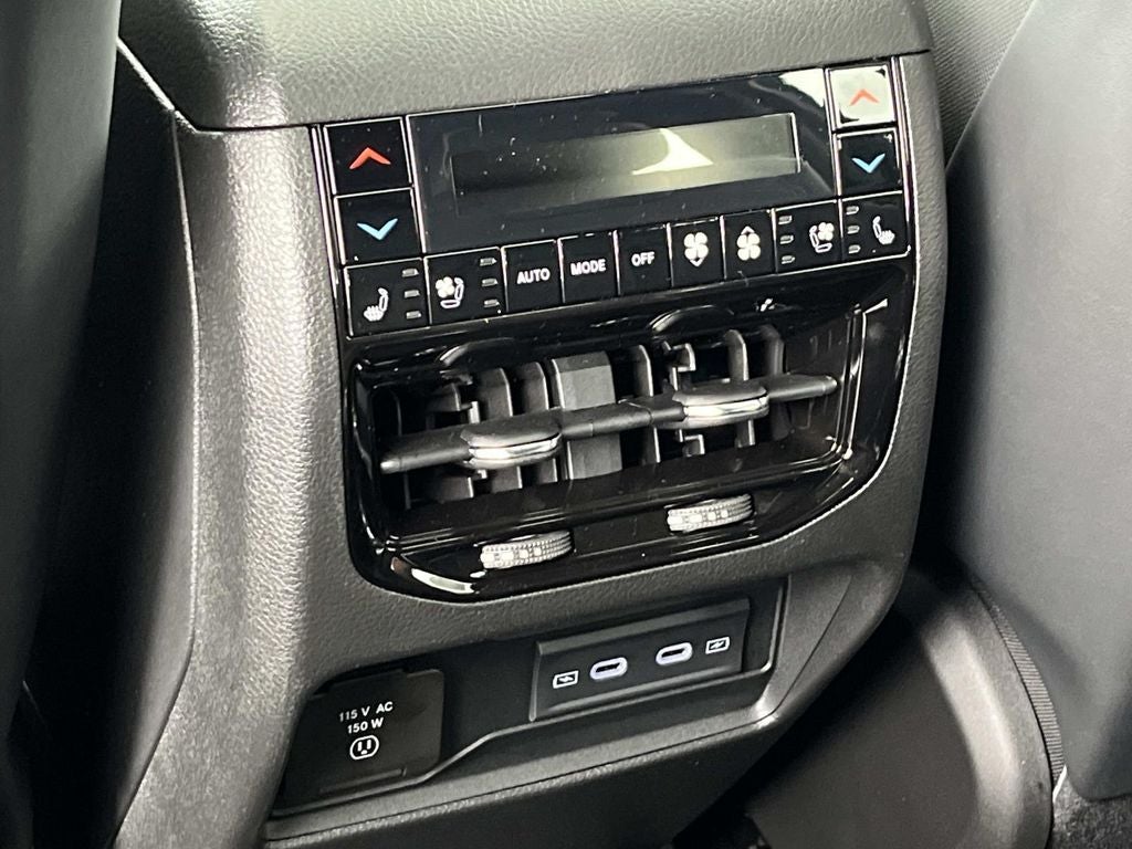2026 Jeep Grand Cherokee L GRAND CHEROKEE L SUMMIT 4X4