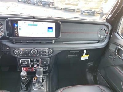 2025 Jeep Gladiator GLADIATOR RUBICON 4X4