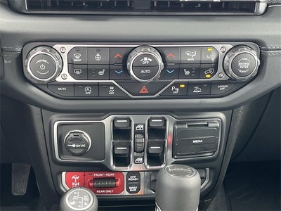 2025 Jeep Gladiator GLADIATOR RUBICON X 4X4