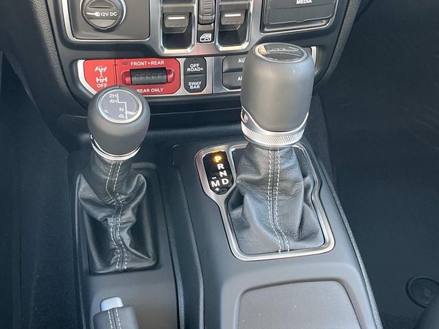 2026 Jeep Gladiator GLADIATOR SHADOW OPS 4X4
