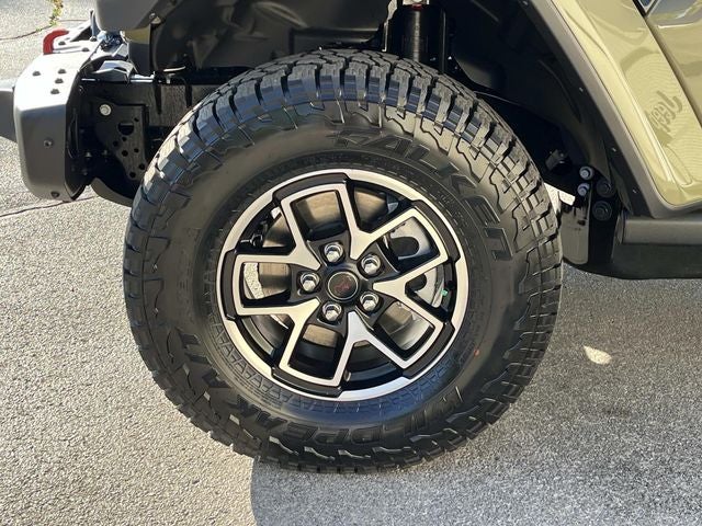 2026 Jeep Gladiator GLADIATOR SHADOW OPS 4X4