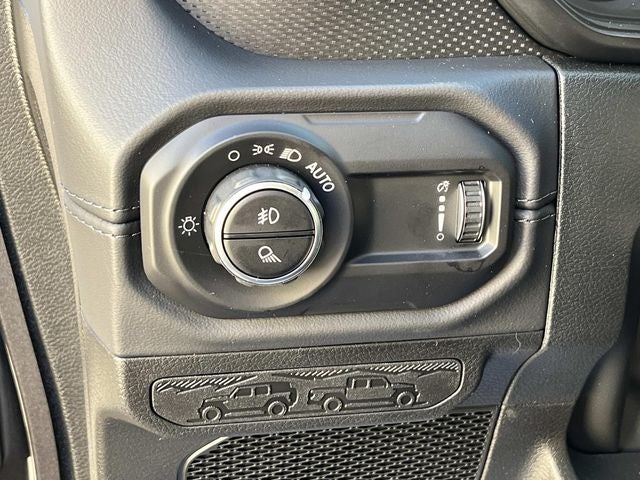 2026 Jeep Gladiator GLADIATOR SHADOW OPS 4X4