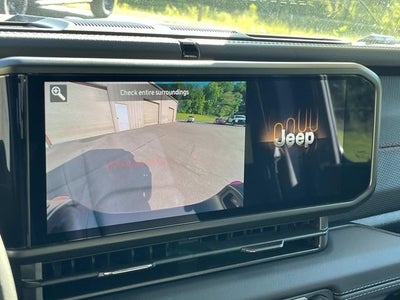 2026 Jeep Gladiator GLADIATOR SHADOW OPS 4X4