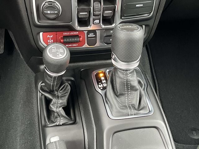 2026 Jeep Gladiator GLADIATOR MOJAVE X 4X4