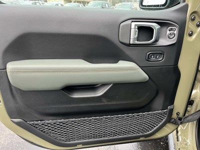 2026 Jeep Gladiator GLADIATOR MOJAVE X 4X4