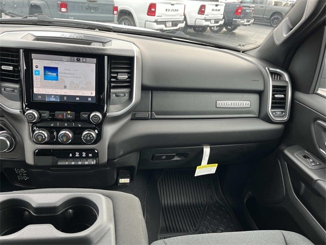 2025 RAM 1500 RAM 1500 BIG HORN CREW CAB 4X4 5'7' BOX