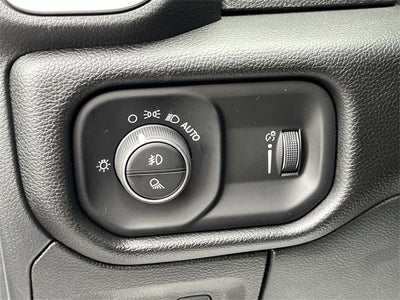 2025 RAM 1500 RAM 1500 BIG HORN CREW CAB 4X4 5'7' BOX