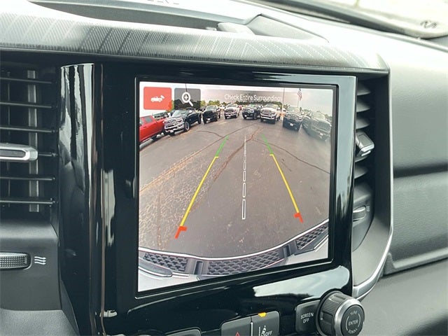 2025 RAM 1500 RAM 1500 BIG HORN CREW CAB 4X4 5'7' BOX