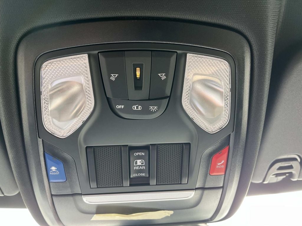 2026 RAM 1500 RAM 1500 WARLOCK CREW CAB 4X4 5'7' BOX