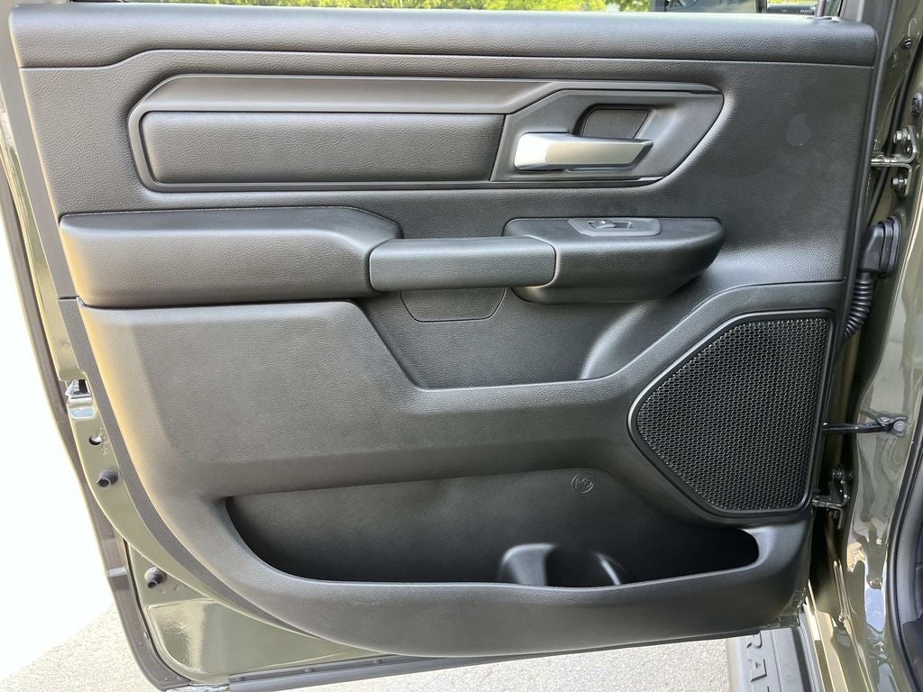 2026 RAM 1500 RAM 1500 WARLOCK CREW CAB 4X4 5'7' BOX