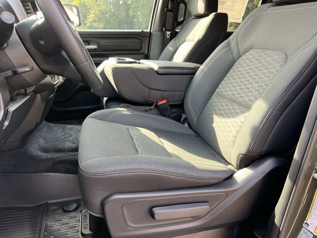 2026 RAM 1500 RAM 1500 WARLOCK CREW CAB 4X4 5'7' BOX