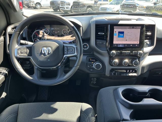 2026 RAM 1500 RAM 1500 EXPRESS CREW CAB 4X4 5'7' BOX