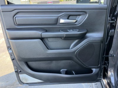 2027 RAM 1500 RAM 1500 EXPRESS CREW CAB 4X4 5'7' BOX