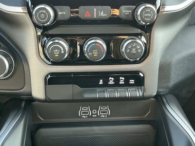 2026 RAM 1500 RAM 1500 EXPRESS CREW CAB 4X4 5'7' BOX